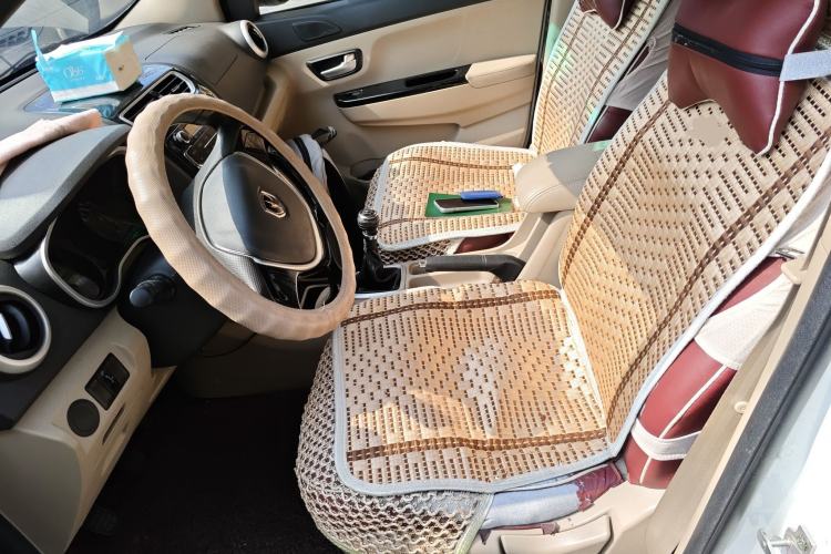 Used Jinbei 750 2016 1.5L Luxury Model Left Front Seat