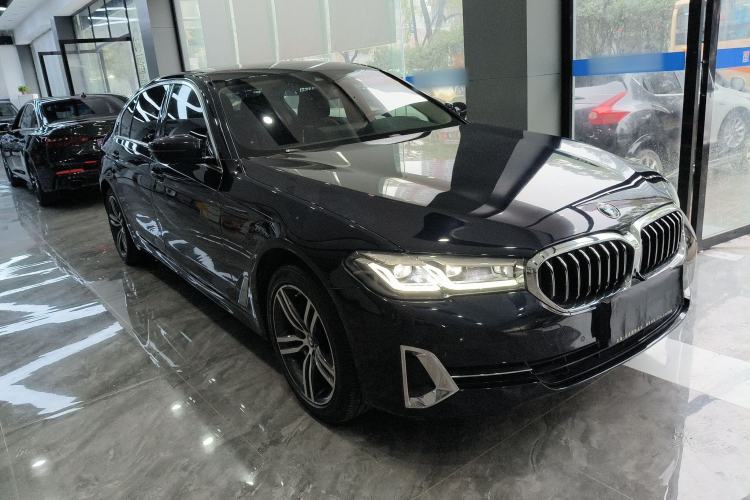 Used BMW 5 Series 2022 Second Facelift 530Li Leading Edition Luxury Package
