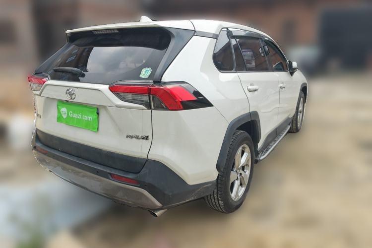 Used Toyota RAV4 2020 2.0L CVT Two-Wheel Drive Fashion PLUS Edition
