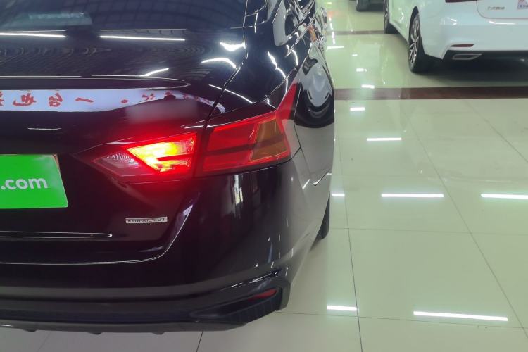 Used Nissan Teana 2021 2.0L XL Comfort Edition Right Rear Taillight