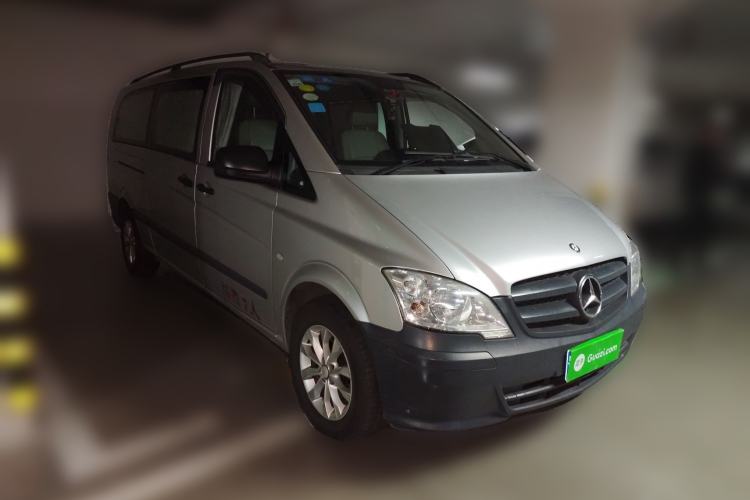 Used Mercedes-Benz Vito 2011 2.5L 7-seater executive version