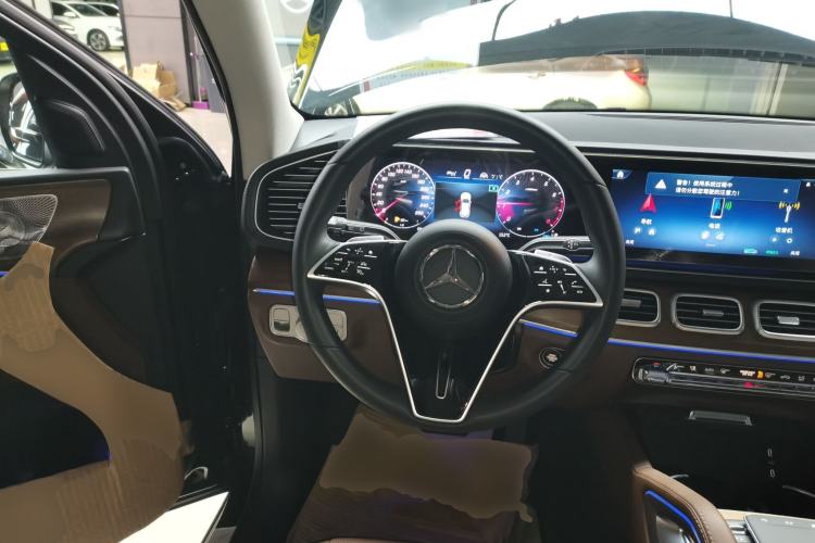 Used Mercedes-Benz GLE 2024 GLE 450 4MATIC Stylish Model
