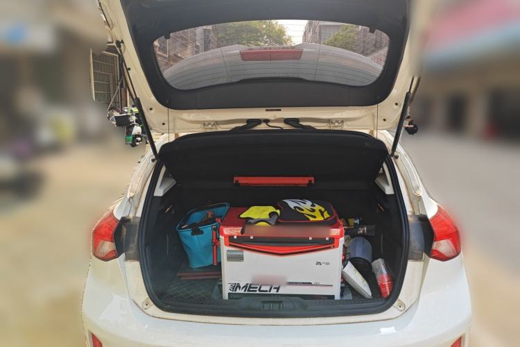 Used Ford Focus 2021 Hatchback EcoBoost 180 Automatic Titanium Edition Trunk