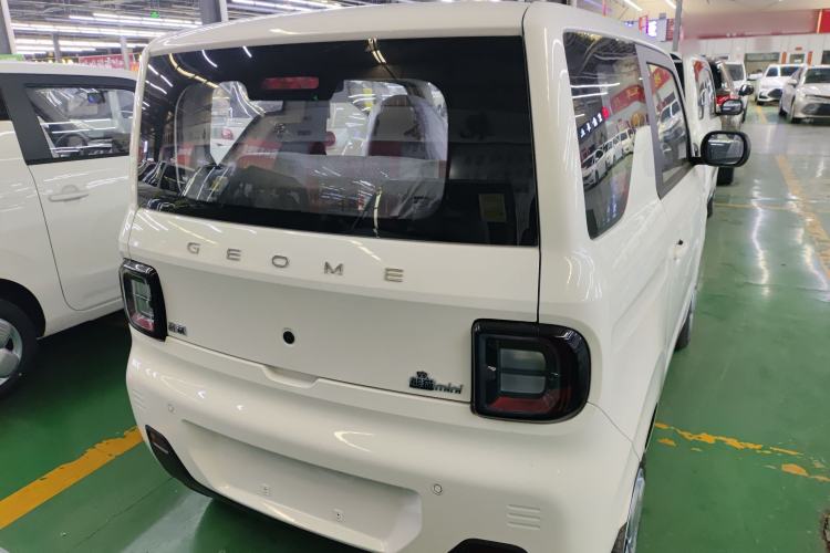 Used Geely Galaxy Panda 2025 210 km – Yuanqi Bear