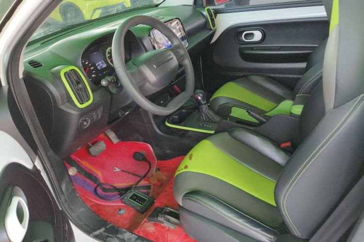 Used Roewe Clever 2021 302 km New Four-Seater Super-Efficient Version