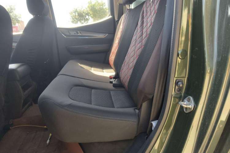 Used Isuzu TAGA Dargo H 2021 3.0T Diesel Manual 4x4 Value Edition Long Wheelbase 4KH1CT6H1
