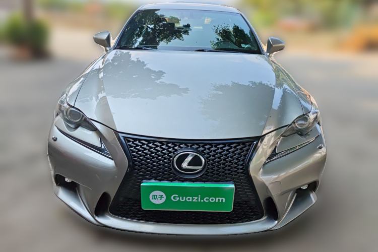 Used Lexus IS 2015 200t F SPORT
