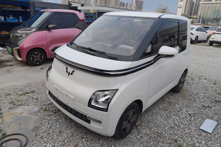 Used Wuling Air ev 2023 - Four Seats - Standard Edition