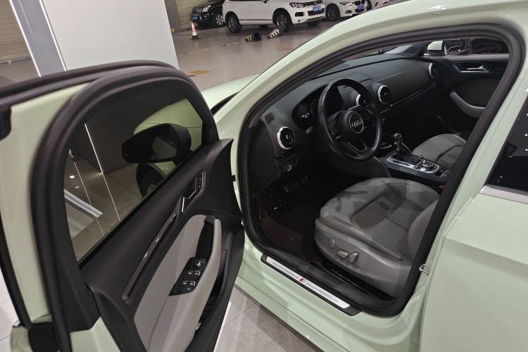 Used Audi A3 2018 30th Anniversary Edition Limousine 35 TFSI Fashion Model
