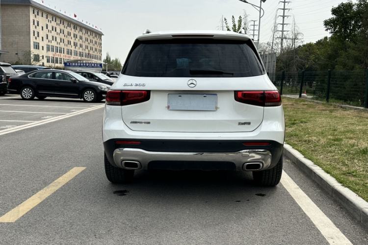 Used Mercedes-Benz GLB 2021 GLB 200 Dynamic Edition Exterior 3