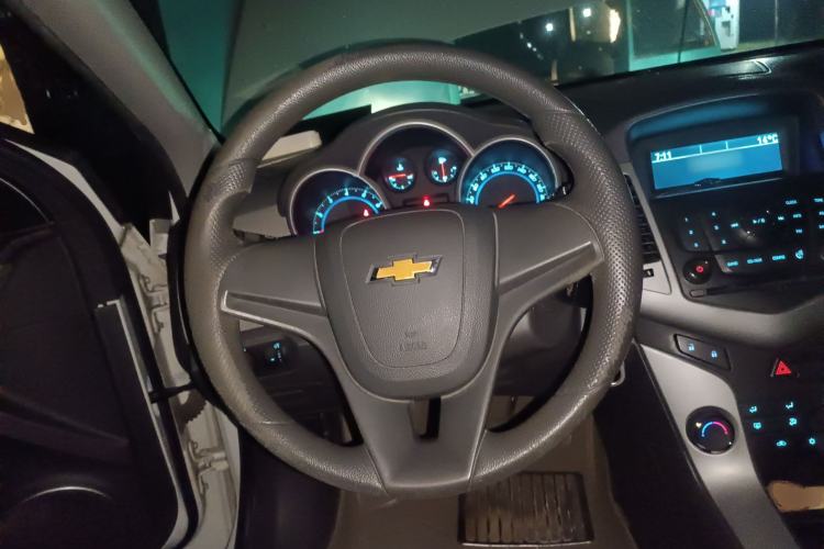 Used Chevrolet Cruze 2013 1.8L SE AT