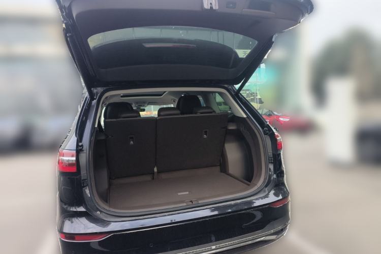 Used Volkswagen Viloran 2024 380TSI Premium Edition