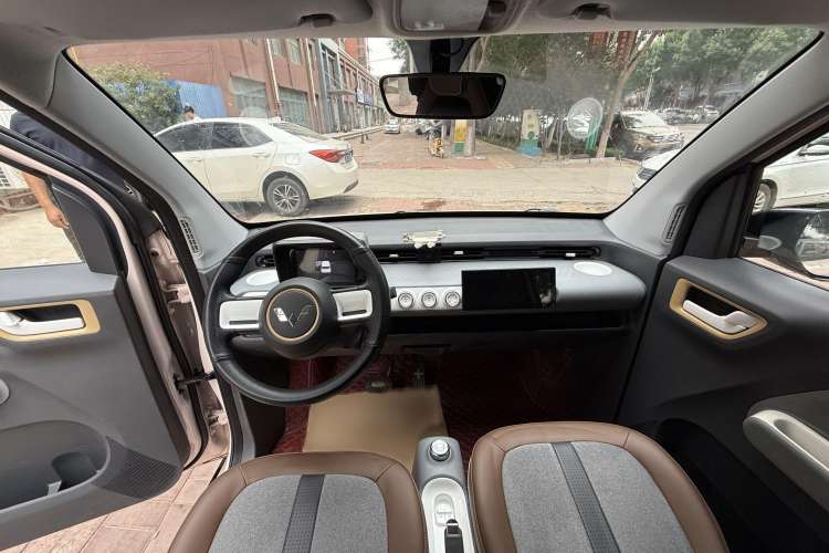 Used Wuling Hongguang MINIEV 2022 GAMEBOY 200km Gaming Edition with Lithium Iron Phosphate