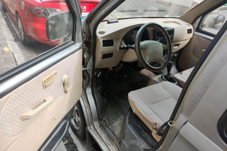 Used Jinbei Starfish A7 2011 1.0L Standard Edition DL465Q5 Driver Seat