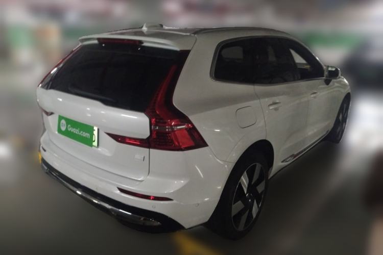 Used Volvo XC60 New Energy 2024 T8 Plug-in Hybrid Long-Range All-Wheel Drive Smart Luxury Edition
