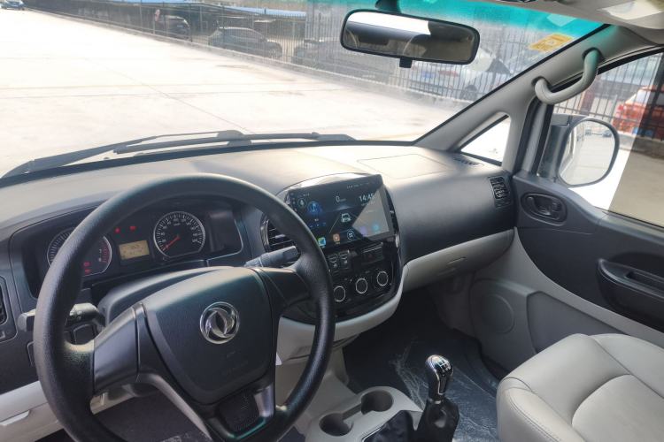 Used FORTHING Lingzhi 2018 M3 1.6L 7-Seater Comfort Model
