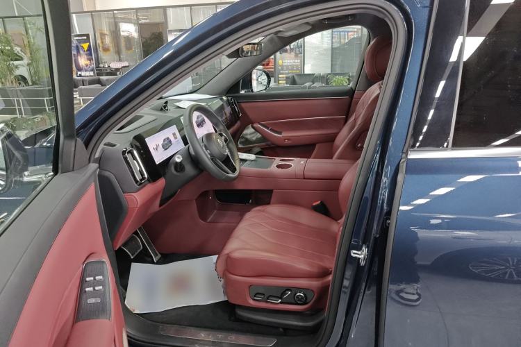 Used Hima AITO M8 2025 Extended-Range Ultra Version 53.4 kWh 5-Seater Edition Driver Seat