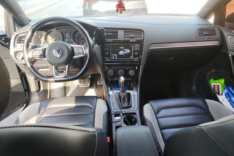 Used Volkswagen Golf 2018 280TSI Automatic R-Line Model