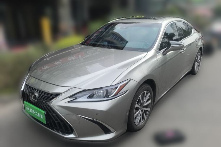 Used Lexus ES 2022 200 Excellence Edition Guazi used car, China used car export, Used car for sale, Used Lexus cars, Cheapest cars for sale