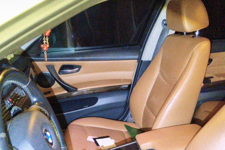 Used BMW 3 Series 2011 325i Luxury Edition
