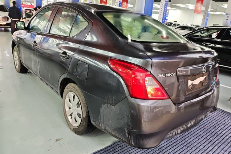 Used Nissan Sunny 2014 1.5XE Manual Comfort Edition Rear Left 45 Deg