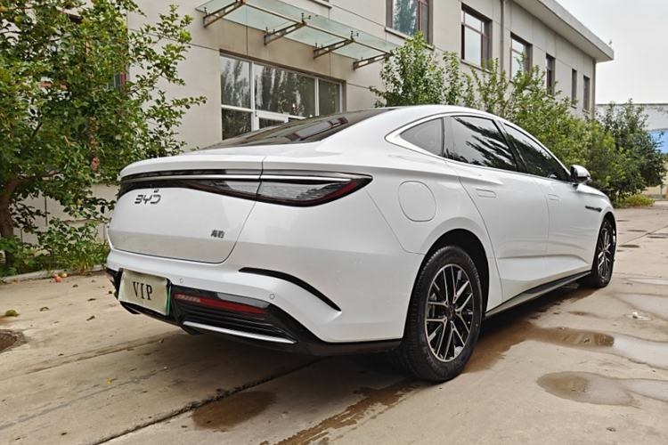 Used BYD Seal 2024 HONOR Edition DM-i 1.5L 121km Elite Model
