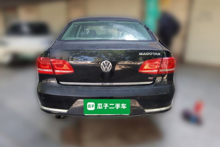 Used Volkswagen Magotan 2013 1.8TSI Luxury Model Rear