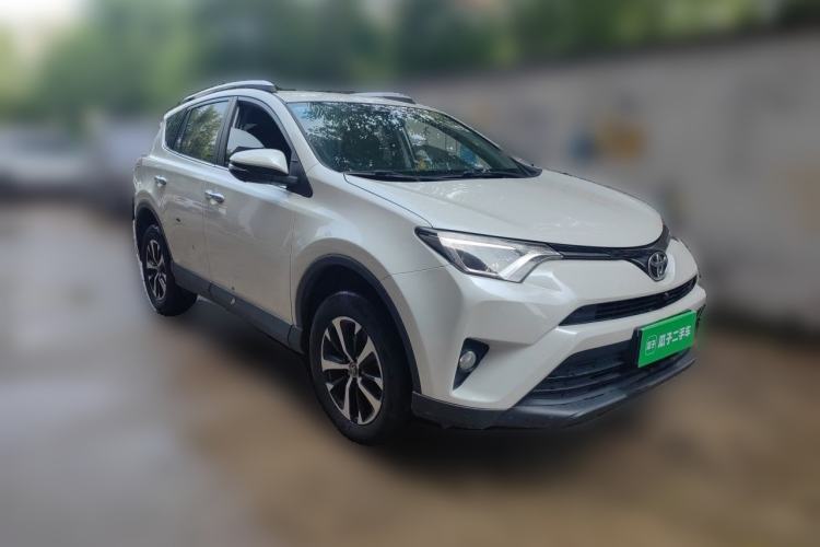 Used Toyota RAV4 2016 2.0L CVT Two-Wheel Drive Urban Edition China V Standard