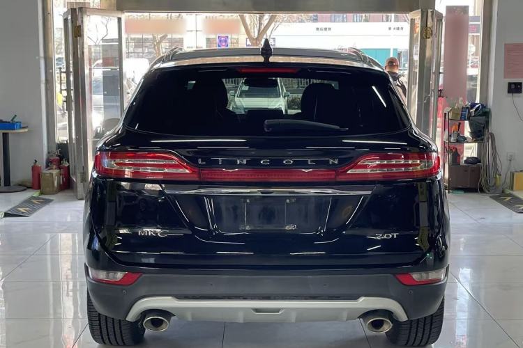 Used Lincoln MKC 2019 2.0T Two-Wheel Drive Luxury Edition China VI Standard Exterior 4