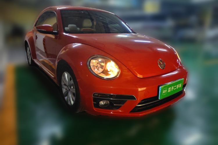 Used Volkswagen Beetle 2017 180TSI Yile Edition Front Right 45 Deg