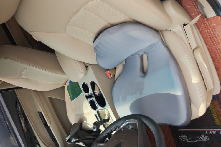 Used Baojun 730 2016 1.5T Manual Comfort Version 7 Seats Left Front Seat