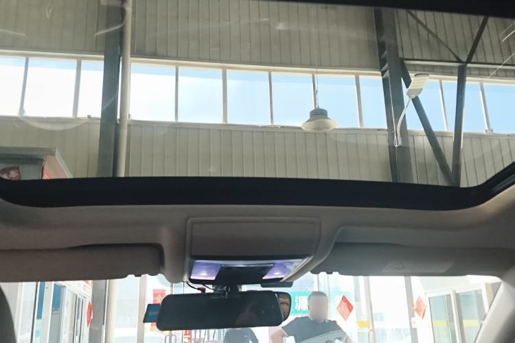 Used Volkswagen Passat 2025 Premium Version 380TSI Dragon Edition Headliner