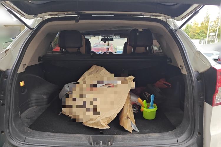 Used Huatai Santa Fe 2016 1.5T Gasoline Automatic Two-Wheel Drive i3 Model with Smart Features
