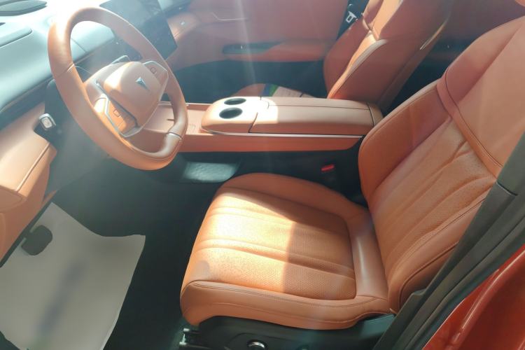 Used Deepal S07 2024 215Max Qiankun Intelligent Driving ADS SE Range-Extended Version
