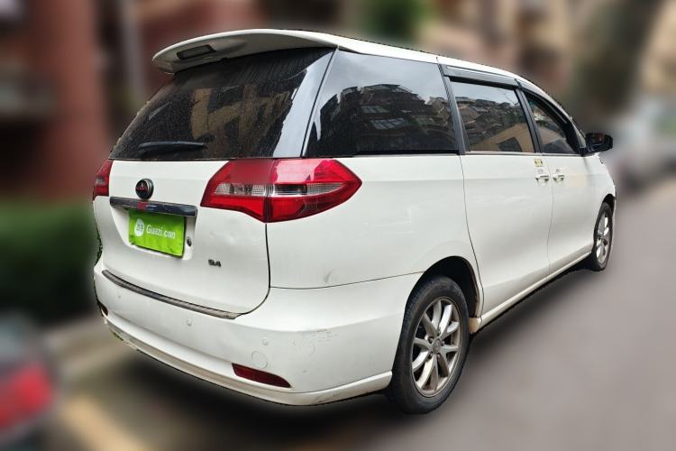 Used BYD M6 2015 2.4L Automatic Prestige Edition
