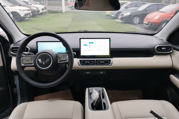 Used Wuling Bingo PLUS 2024 401 km Range 5-Seater Version