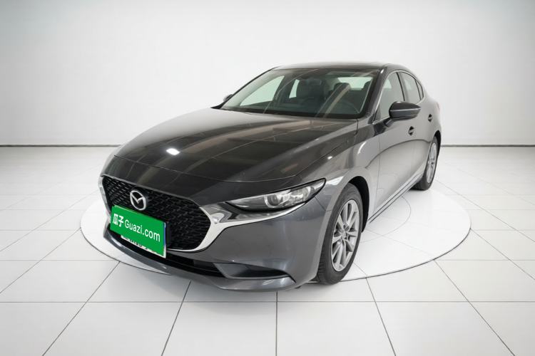 Used Mazda 3 Axela 2020 1.5L Automatic Luxury Version