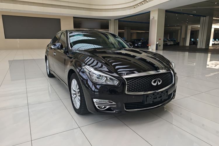Used Infiniti Q70 2019 Q70L 2.0T Enjoyment Edition Exterior 1