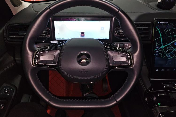 Used Nio ES8 2020 415 km Range 6-Seater Version