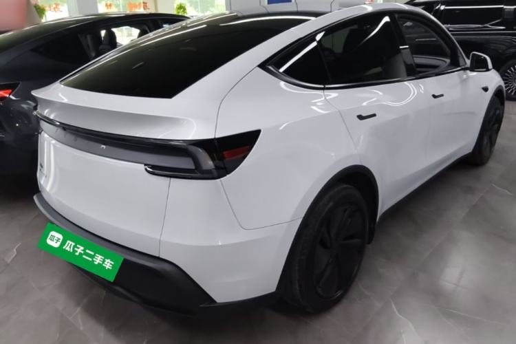 Used Tesla Model Y 2025 Rear-Wheel-Drive Version