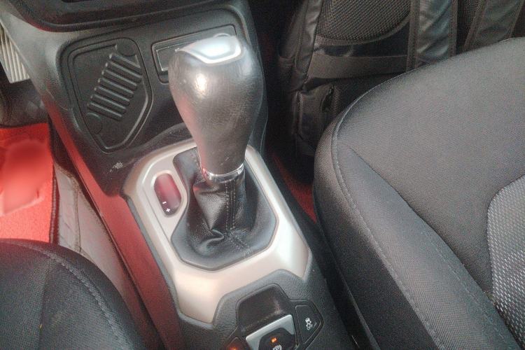 Used Jeep Renegade 2018 Connected Large Screen Version 180T Automatic High-Energy Edition