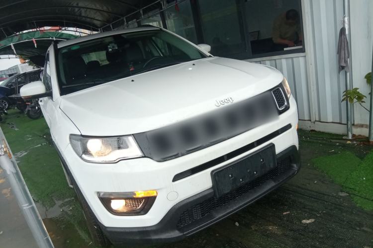 Used Jeep Compass 2017 200T Automatic Family Edition
