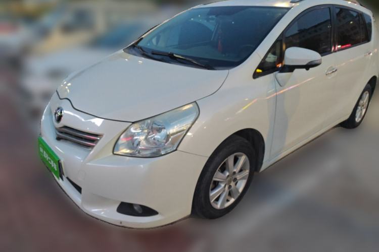 Used Toyota Verso 2014 Starlight 180E CVT Elite Multi-Function Edition