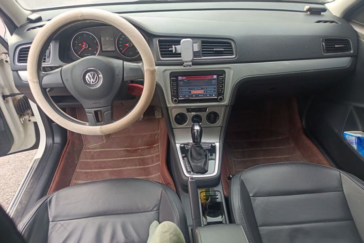 Used Volkswagen Lavida 2013 1.4TSI DSG Comfort Edition