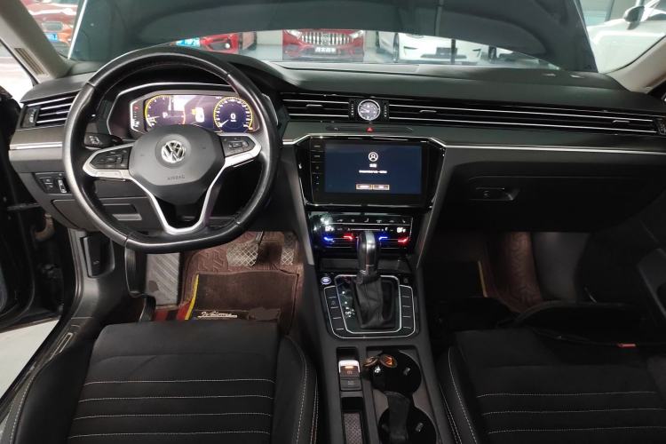 Used Volkswagen Magotan 2020 330TSI DSG Luxury Edition