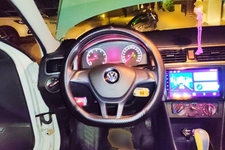 Used Volkswagen Santana 2015 Haval H6 1.6L Automatic Luxury Model