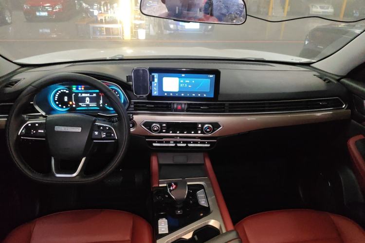 Used JETOUR X70 2023 1.5T DCT Overpass PRO+ Edition 7 Seats
