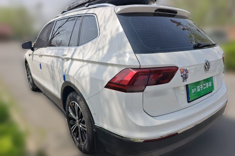 Used Volkswagen Tiguan L 2017 330TSI Automatic Two-Wheel Drive Flagship Edition Rear Left 45 Deg