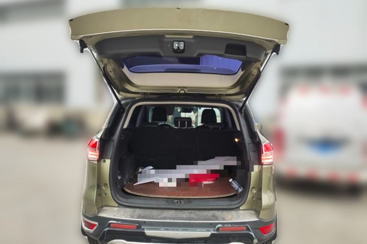 Used Ford Kuga 2013 1.6L GTDi Two-Wheel-Drive Trend Model
