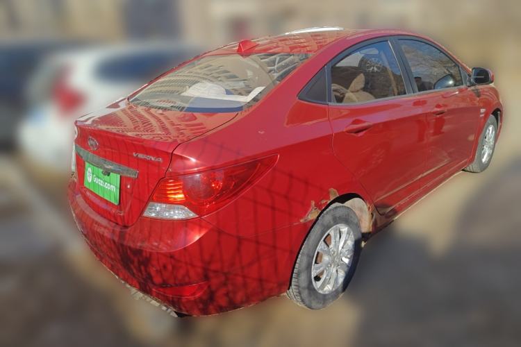 Used Hyundai Verna (older generation) 2010 Sedan 1.4L Automatic Comfort Model GS
